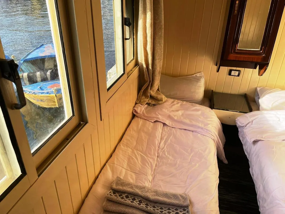 Botel Floating Hotel- Happy Nile Boat Luxor