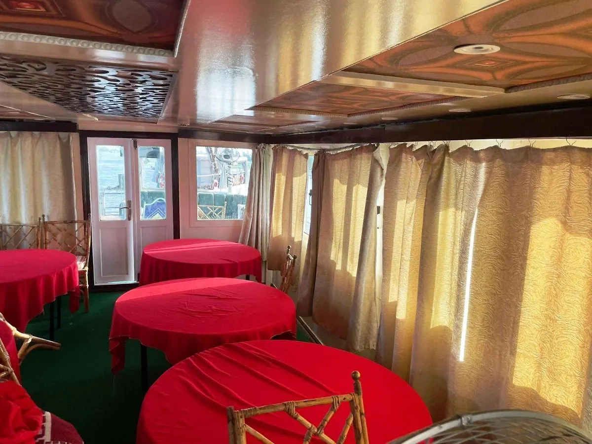 Floating Hotel- Happy Nile Boat Luxor 0*,
