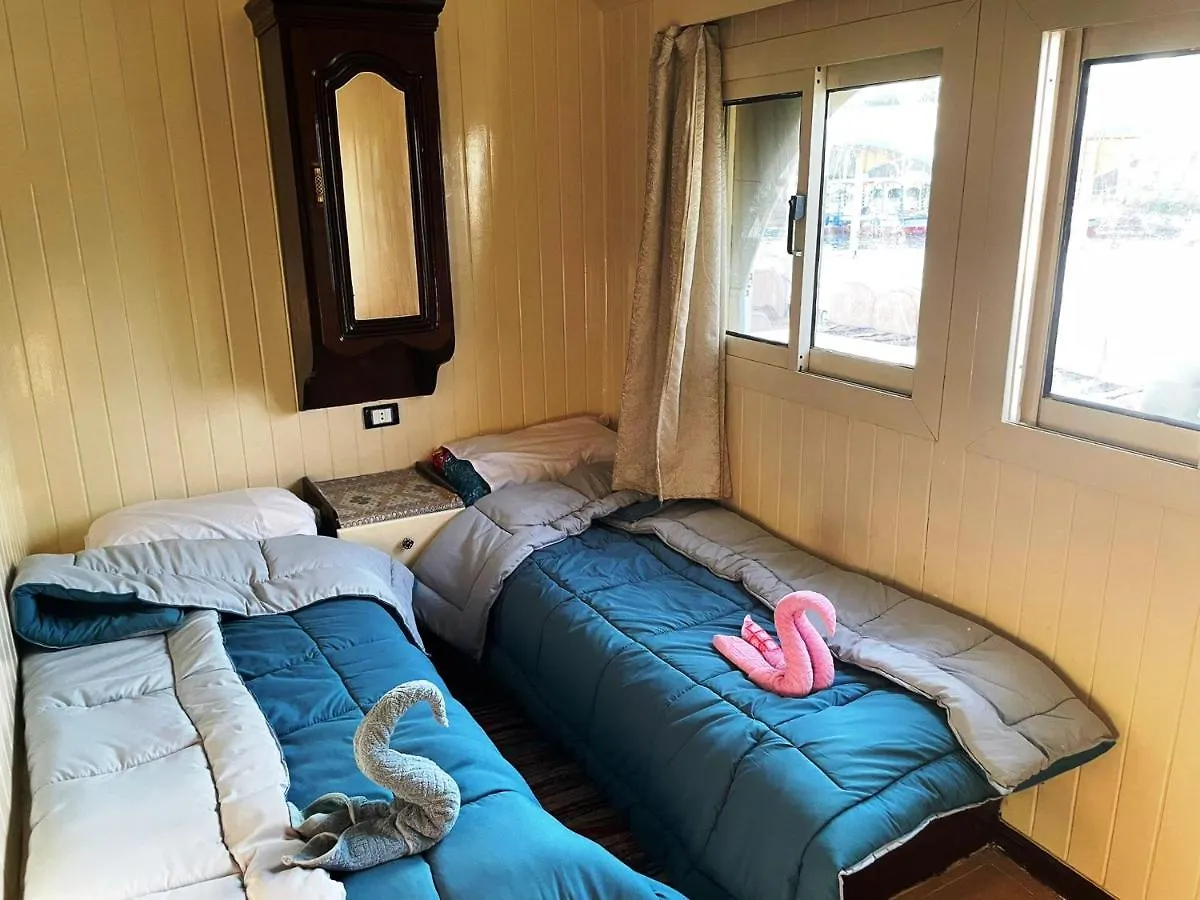 Floating Hotel- Happy Nile Boat Luxor Egypt